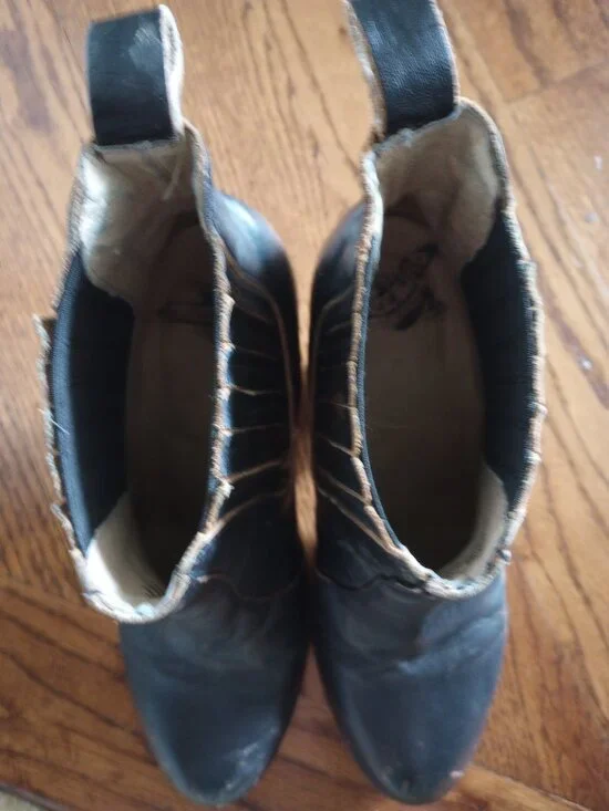 Freebird Morgan Distressed Leather Chelsea Ankle Boots - Picture 7 of 10